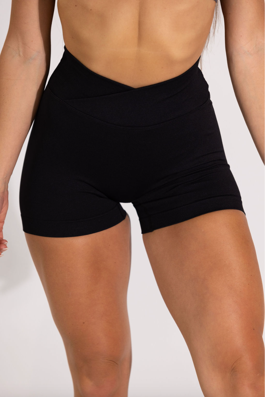 V WAIST CONTOUR SHORTS BLACK CITRIN