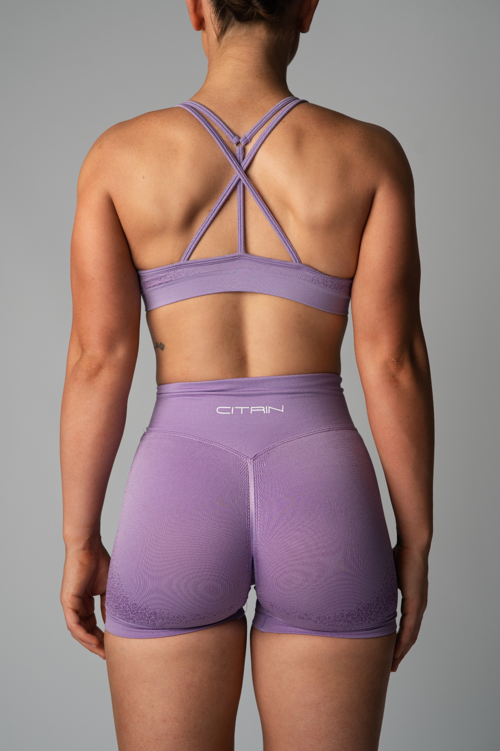 FADED SEAMLESS SHORT - PURPLE